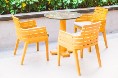 Kanepe yastık ve sandalye 