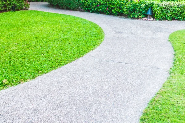 Stone path way around garden — Stock Photo, Image