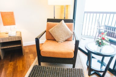 Kanepe dekorasyon yastık