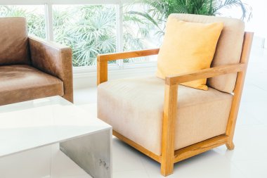 Güzel lüks yastıklar Divan