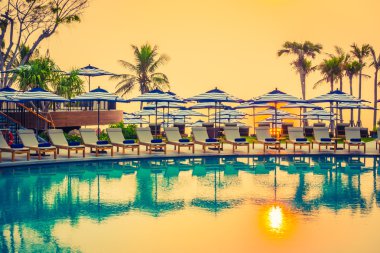 Açık Yüzme Havuzu