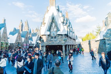 Okulu Hogwarts Cadılık 