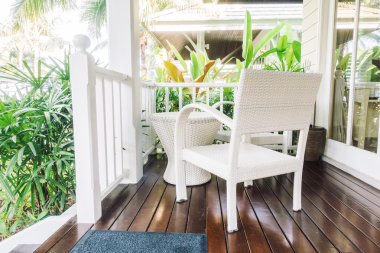 Tablo ve veranda sandalye