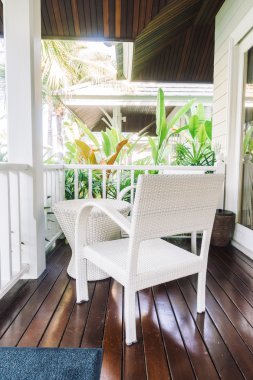 Tablo ve veranda sandalye