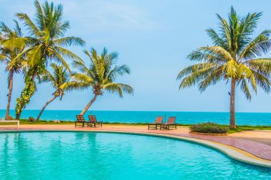 Açık Yüzme Havuzu