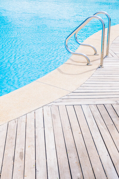 luxury outdoor swimming pool