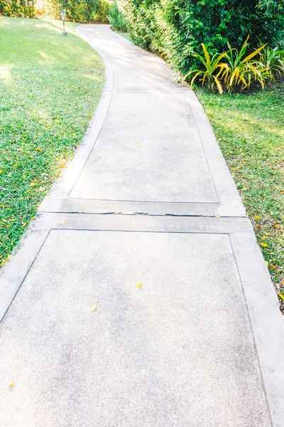 Caminho do jardim caminho para caminhar — Fotografia de Stock