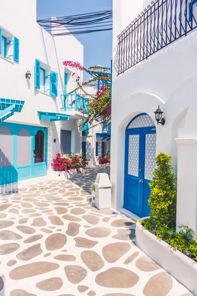 Beautiful architecture with santorini and greece style — Stock Photo, Image