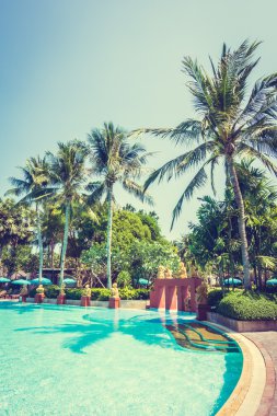 Açık Yüzme Havuzu