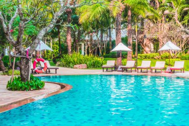 Açık Yüzme Havuzu