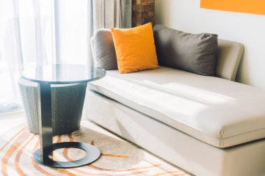 Kanepe dekorasyon yastık