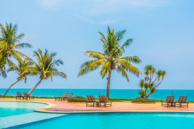 Açık Yüzme Havuzu