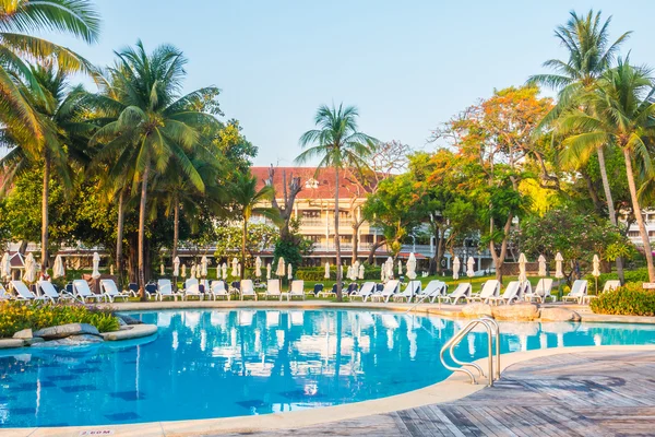 Güzel lüks Açık Yüzme Havuzu