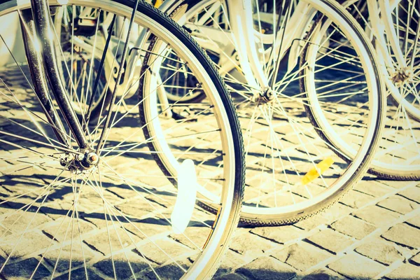 Μεταλλικούς τροχούς ποδηλάτων — Φωτογραφία Αρχείου