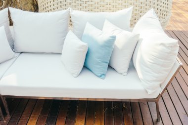 Güzel lüks yastıklar Divan