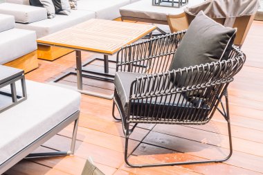 Kanepe ve sandalye dekorasyon yastık