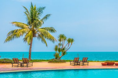 Açık Yüzme Havuzu