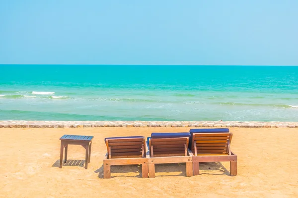 Empty beach chairs — Stock Photo, Image