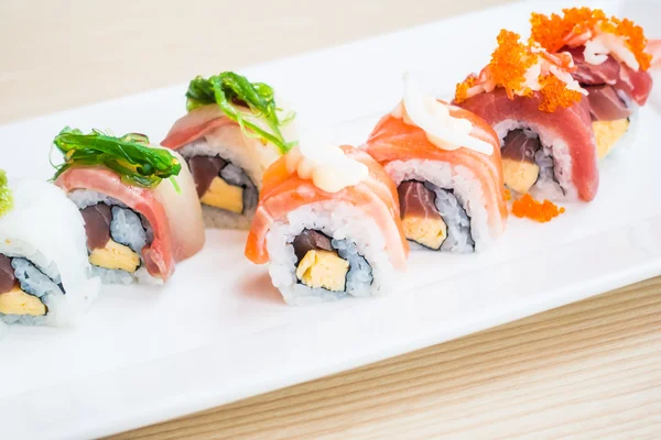 Heerlijke sushi roll — Stockfoto