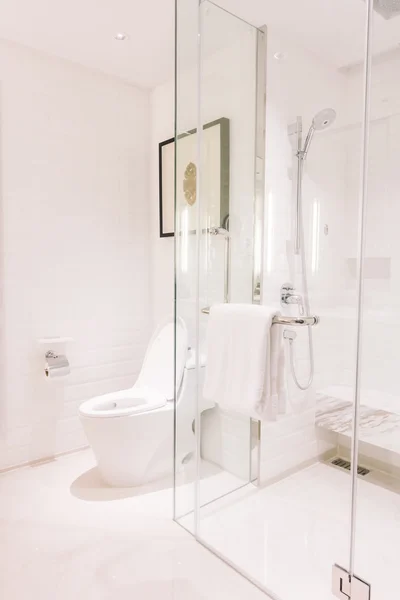 백색 변기 — 스톡 사진