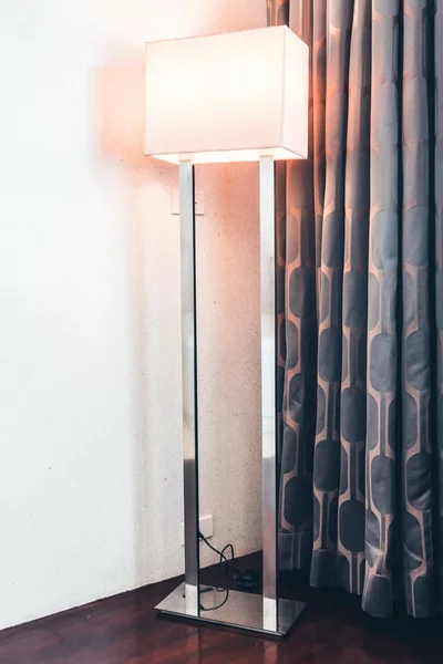Lámpara de mesa decoración —  Fotos de Stock