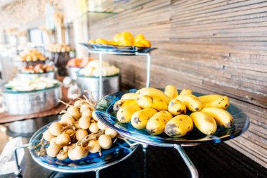 Otel restoranında açık büfe