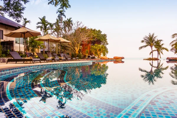 güzel lüks Yüzme Havuzu