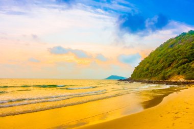 Güzel deniz ve sahil