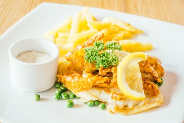 lezzetli balık ve cips