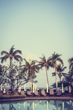 Açık Yüzme Havuzu