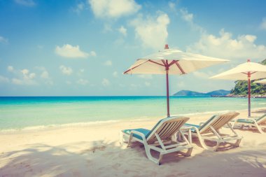 Güzel tropikal plaj ve deniz