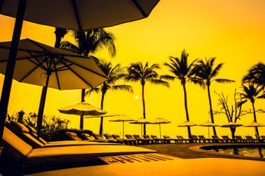 sunrise hotel Resort'ta yüzme havuzunda