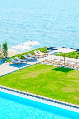 otel havuzu resort