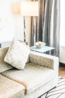 Kanepe dekorasyon yastık