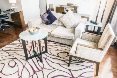 Kanepe dekorasyon yastık