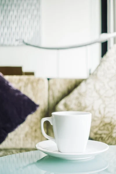 テーブルの上のコーヒー カップ — ストック写真
