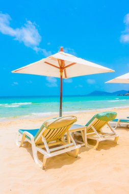 Güzel tropikal plaj ve deniz