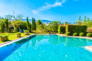 Açık Yüzme Havuzu