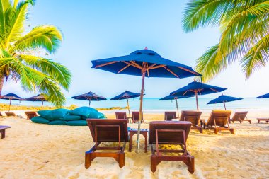 güzel tropikal plaj ve deniz manzara