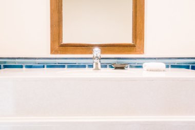 Musluk lavabo dekorasyon