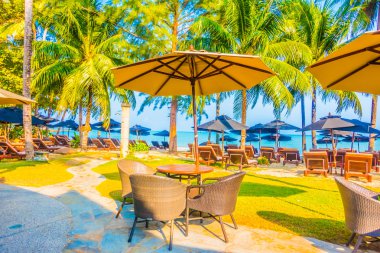 güzel tropikal plaj ve deniz manzara