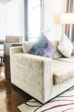 Kanepe dekorasyon yastık