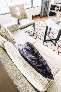 Kanepe dekorasyon yastık