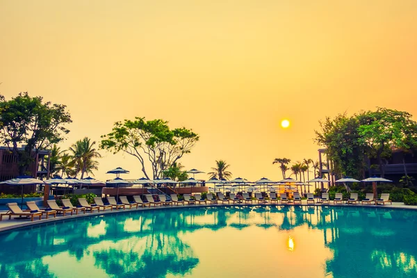 Outdoor swimming pool — Stock Photo, Image