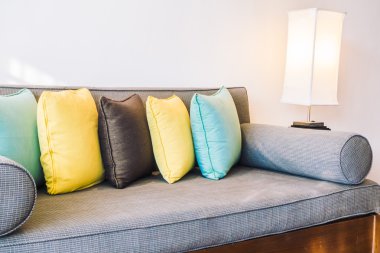 Güzel lüks yastıklar kanepe dekorasyon