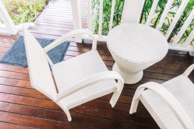 Tablo ve veranda sandalye