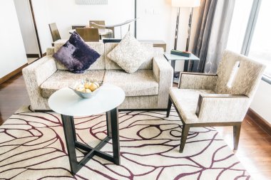 Kanepe dekorasyon yastık