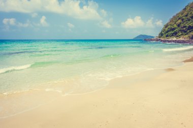 Güzel tropikal plaj ve deniz