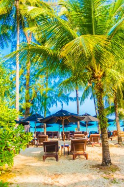 Güzel tropikal plaj ve deniz