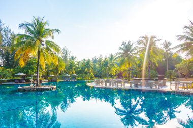 Açık Yüzme Havuzu